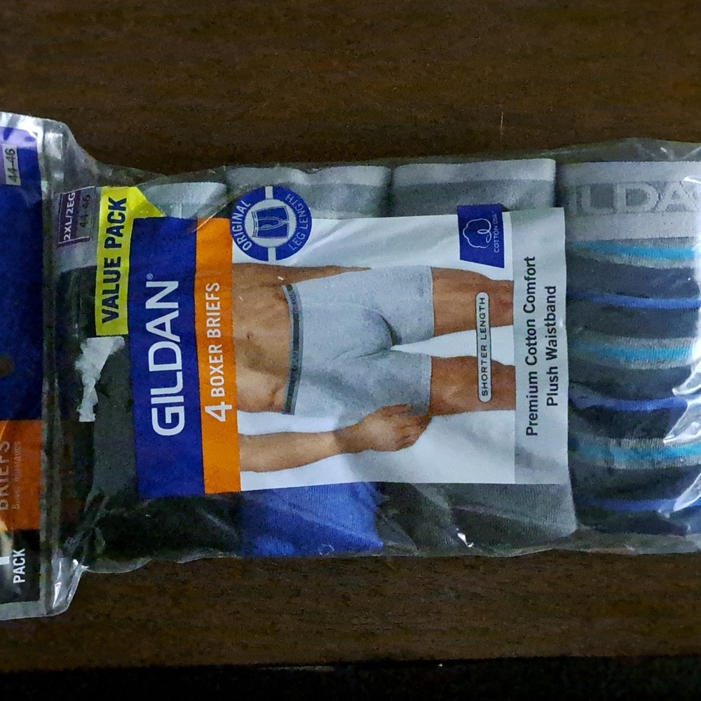 NEW 4 pack Gildan Boxer Briefs 2XL